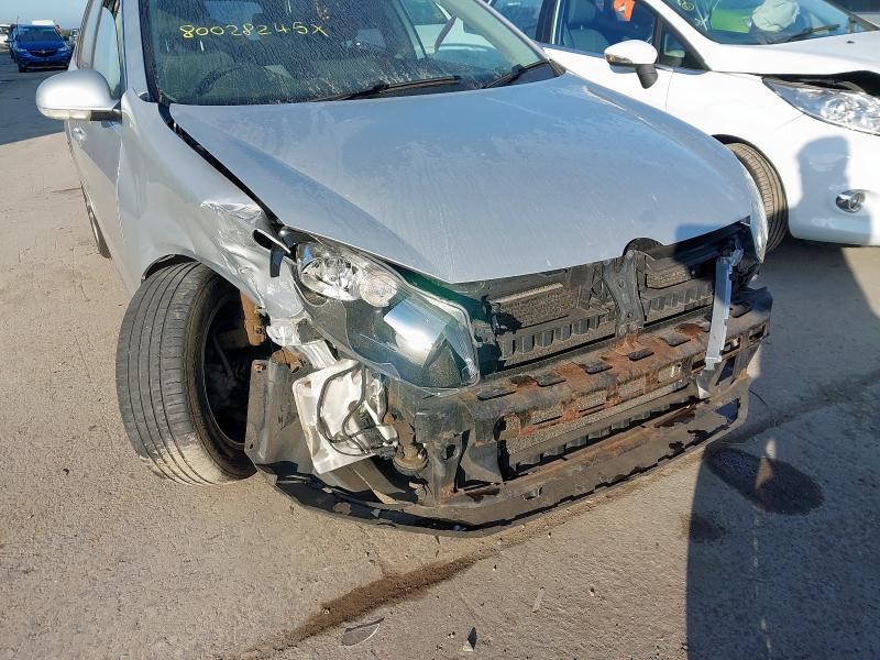 2013 VOLKSWAGEN GOLF SE TDI S-A 