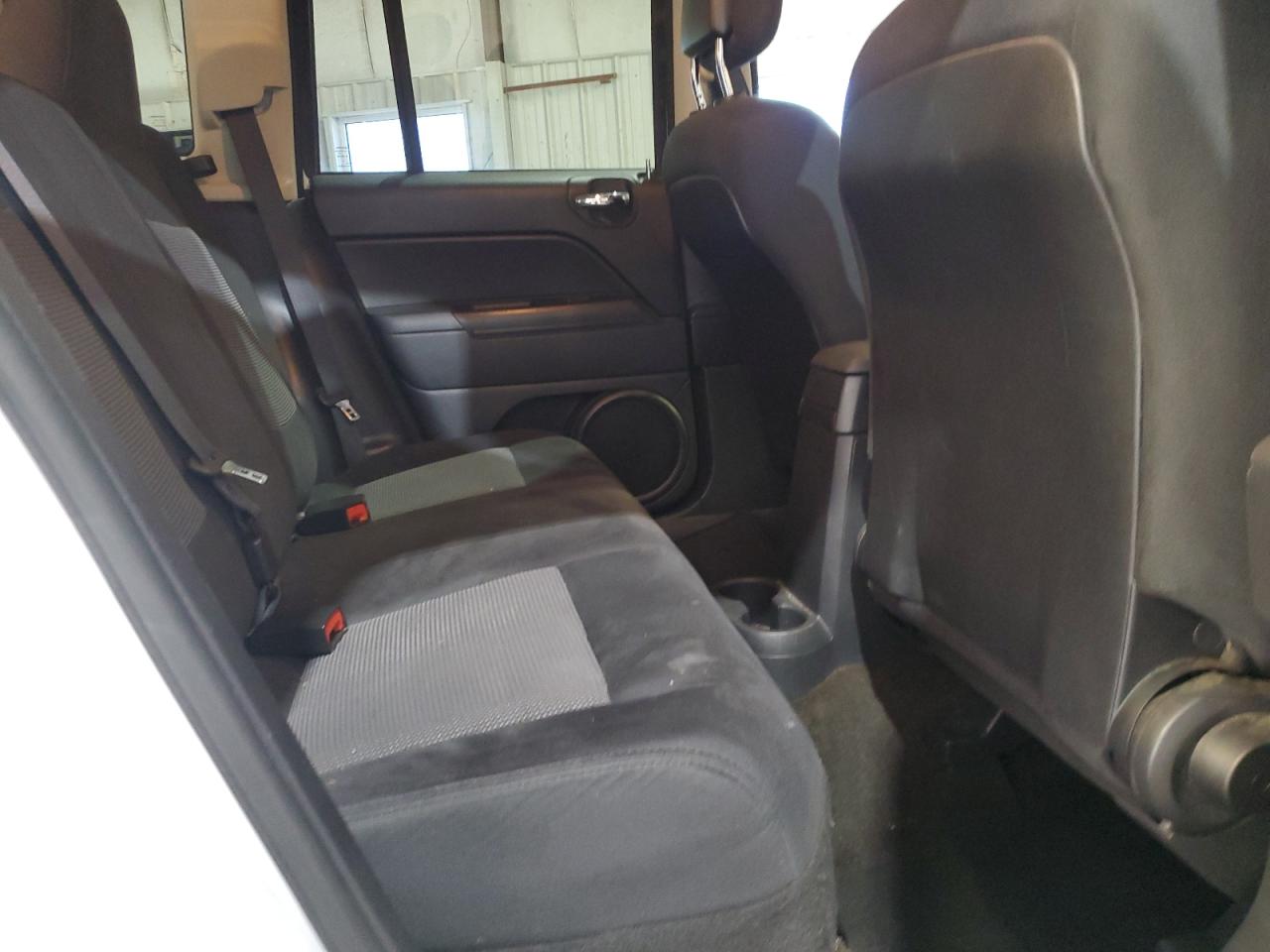 2015 Jeep Compass Sport VIN: 1C4NJCBA2FD149120 Lot: 81261735