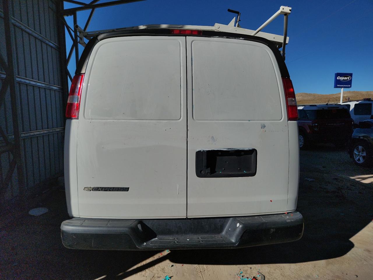 2019 Chevrolet Express G2500 VIN: 1GCWGBFG2K1356825 Lot: 68100485
