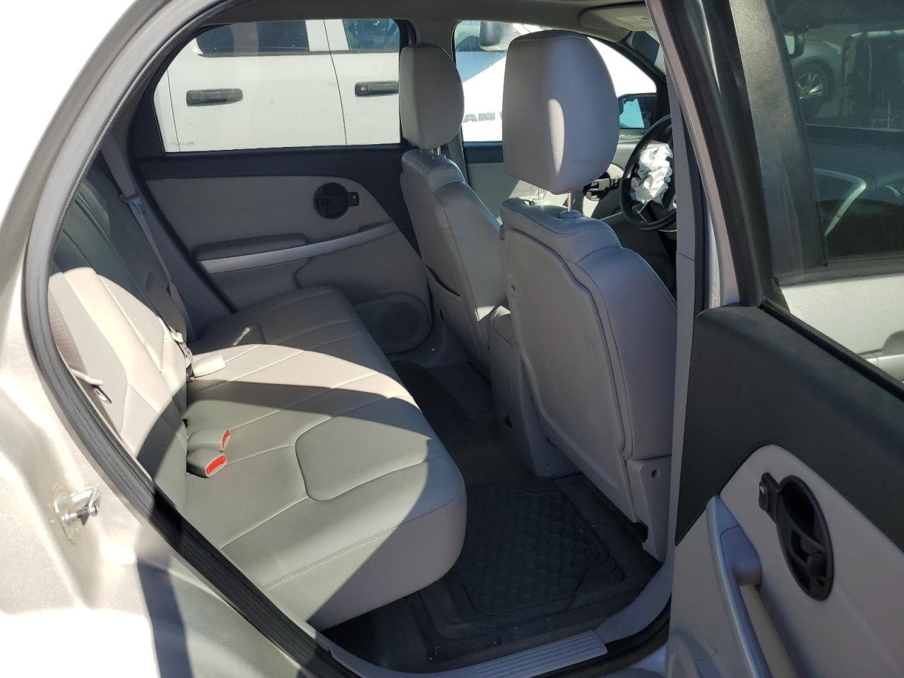 2008 Chevrolet Equinox Lt VIN: 2CNDL63F186341353 Lot: 81105935