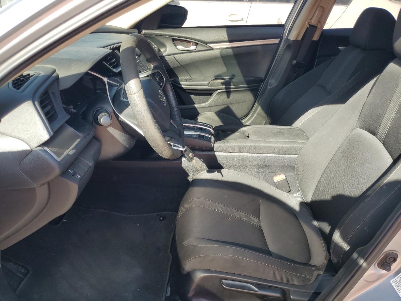 2018 Honda Civic Lx VIN: 19XFC2F58JE022918 Lot: 81438405