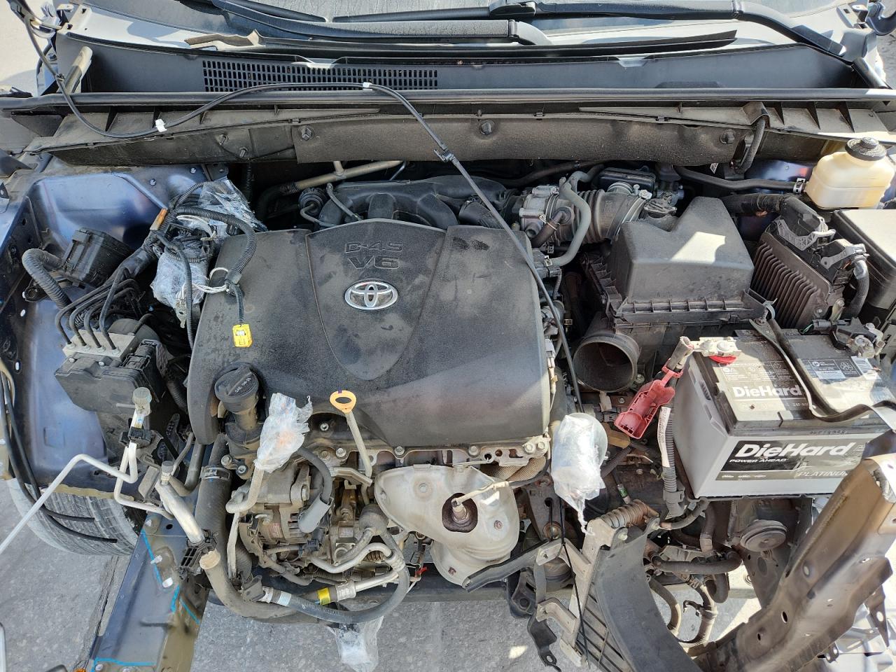 2018 Toyota Highlander Se VIN: 5TDKZRFH0JS286060 Lot: 81498445