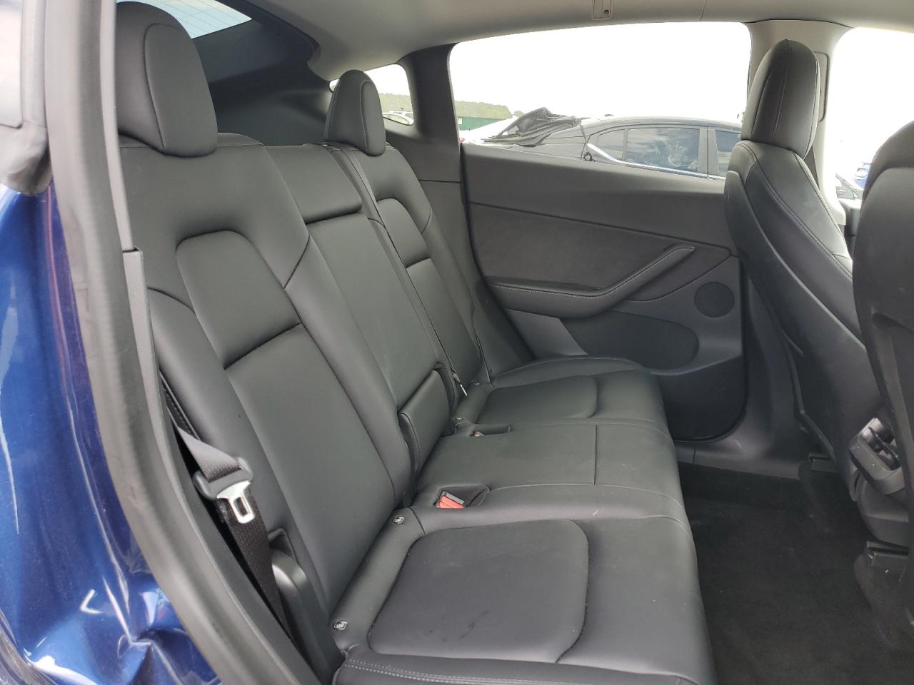 2021 Tesla Model Y VIN: 5YJYGDEE3MF074093 Lot: 72031315