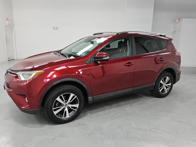  TOYOTA RAV4 2018 Красный