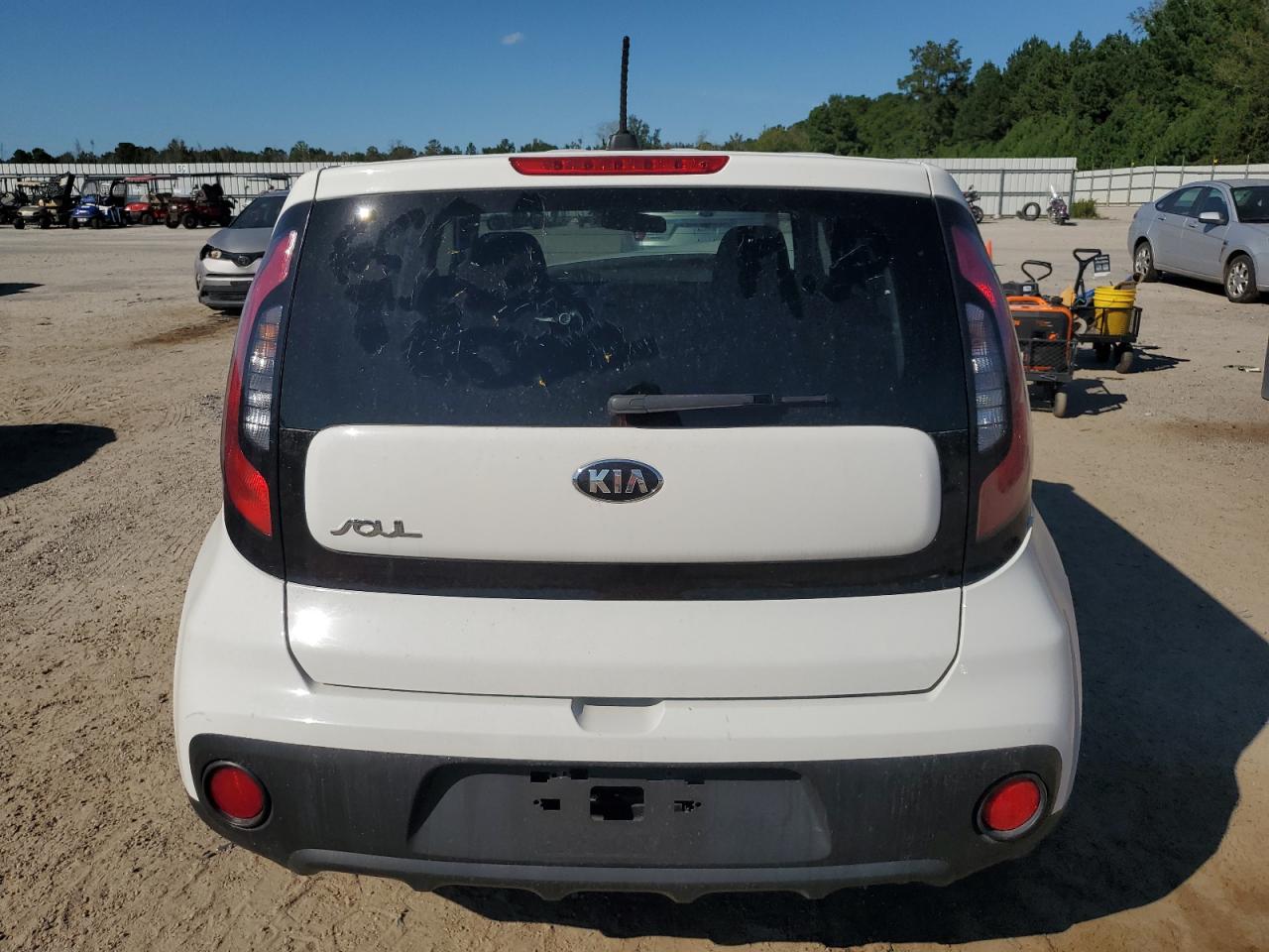 2018 Kia Soul VIN: KNDJN2A29J7575059 Lot: 70563585