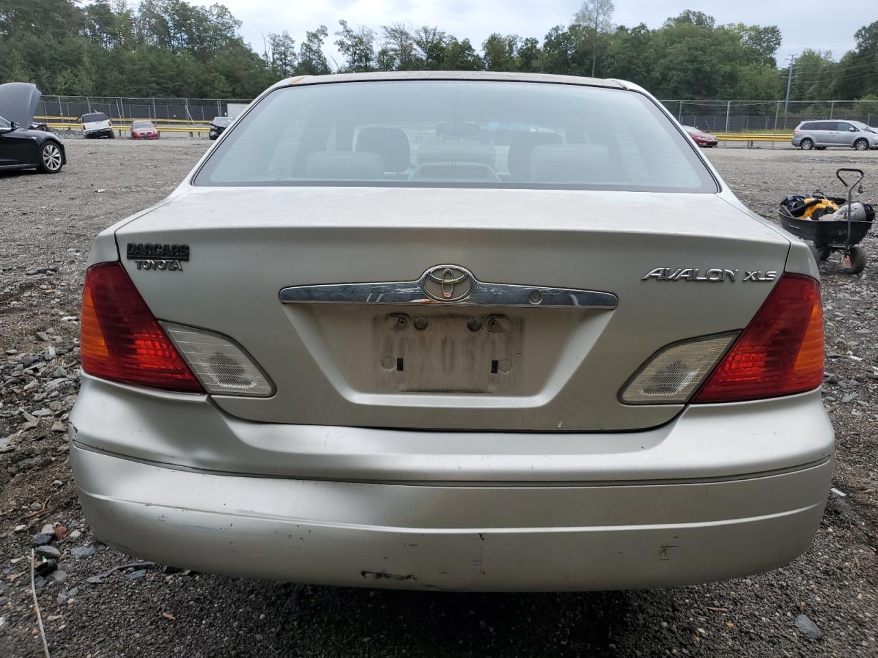 2000 Toyota Avalon Xl VIN: 4T1BF28B4YU090214 Lot: 83789325