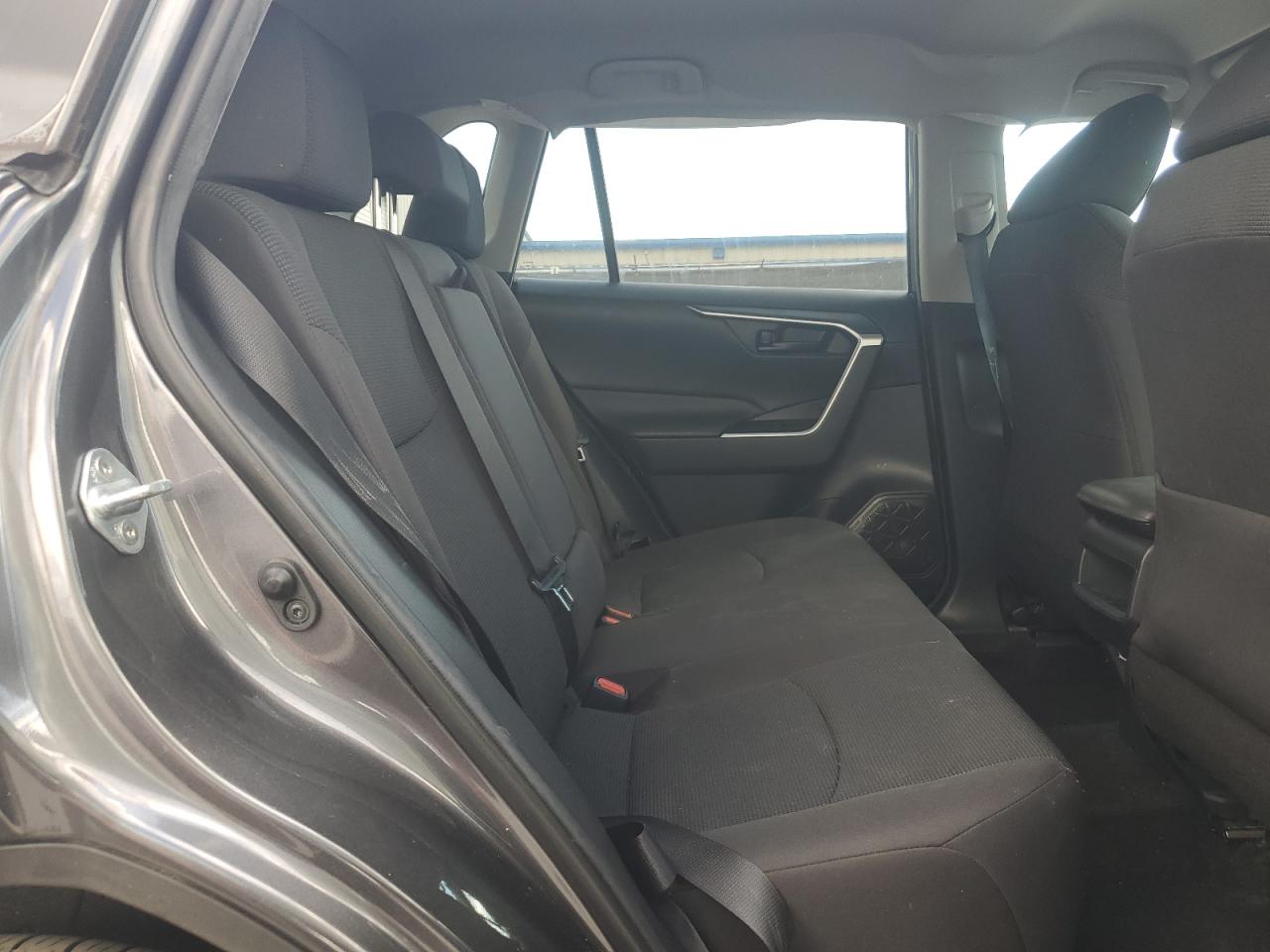 2021 Toyota Rav4 Le VIN: 2T3H1RFV2MC146023 Lot: 83962775