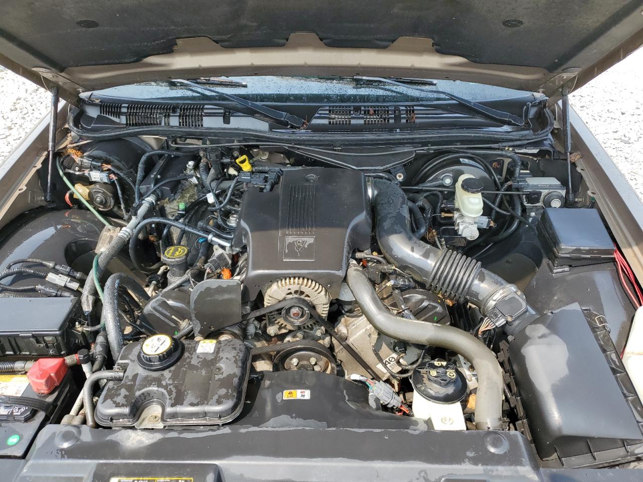 2004 Mercury Grand Marquis Gs VIN: 2MEFM74W64X657106 Lot: 71274005