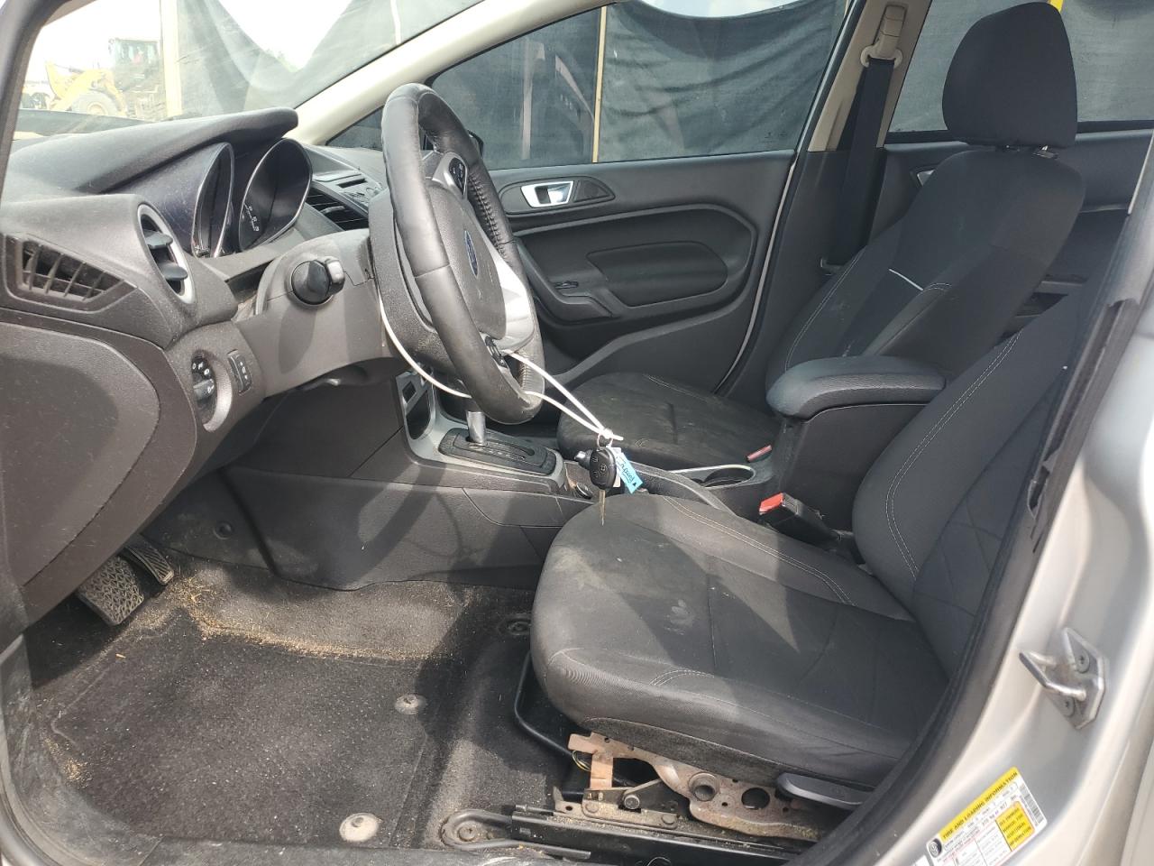 2014 Ford Fiesta Se VIN: 3FADP4BJ4EM202795 Lot: 81547975