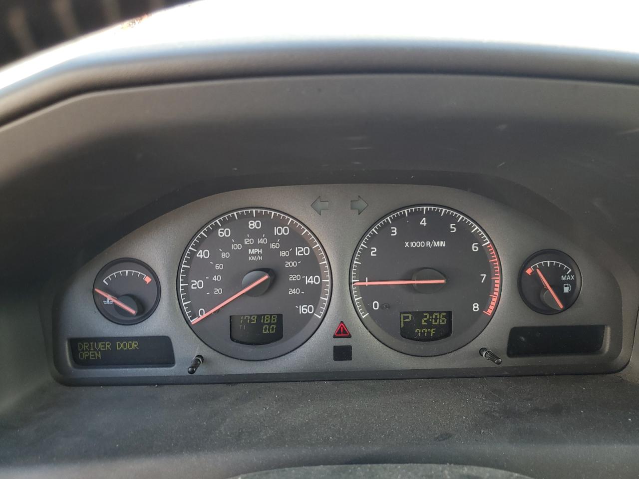 2002 Volvo S60 2.4T VIN: YV1RS58DX22153718 Lot: 71842605