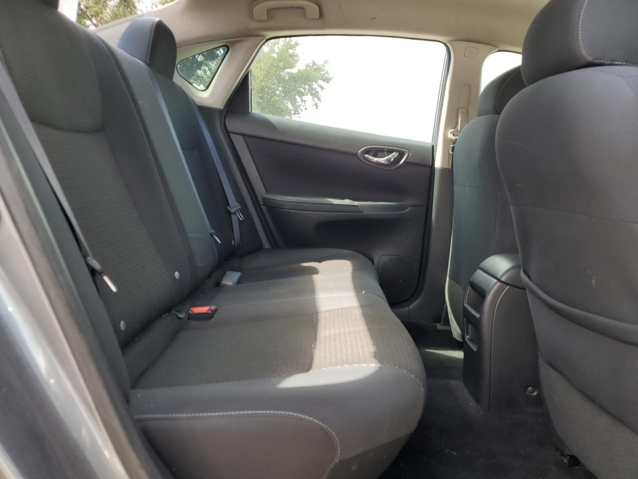 2019 Nissan Sentra S VIN: 3N1AB7AP5KY286796 Lot: 81837275