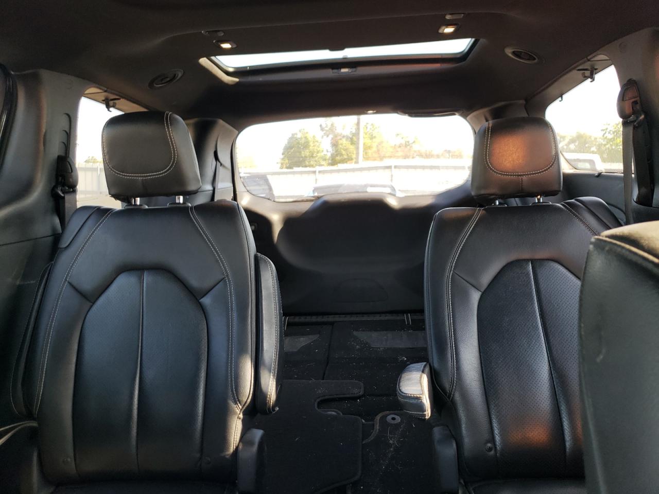 2019 Chrysler Pacifica Touring L Plus VIN: 2C4RC1EG7KR528797 Lot: 71873505