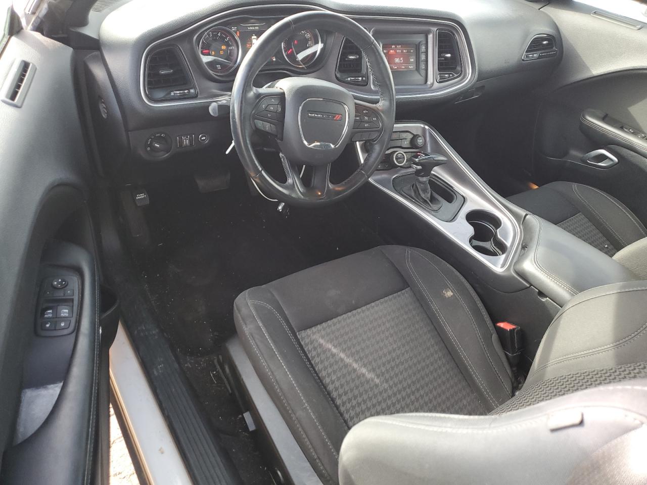 2017 Dodge Challenger Sxt VIN: 2C3CDZAGXHH604314 Lot: 71195925