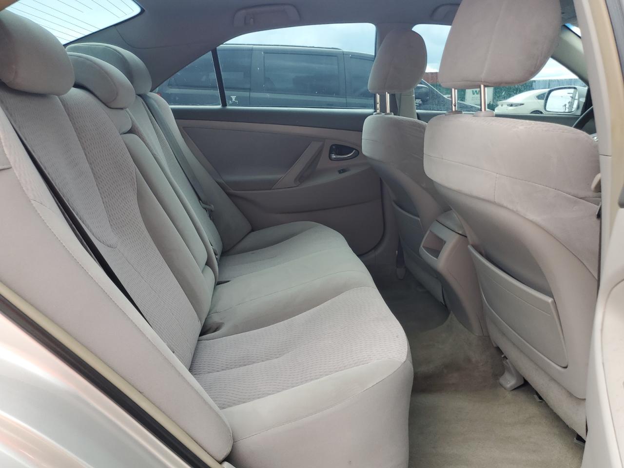 2010 Toyota Camry Base VIN: 4T1BF3EK0AU078268 Lot: 72023775