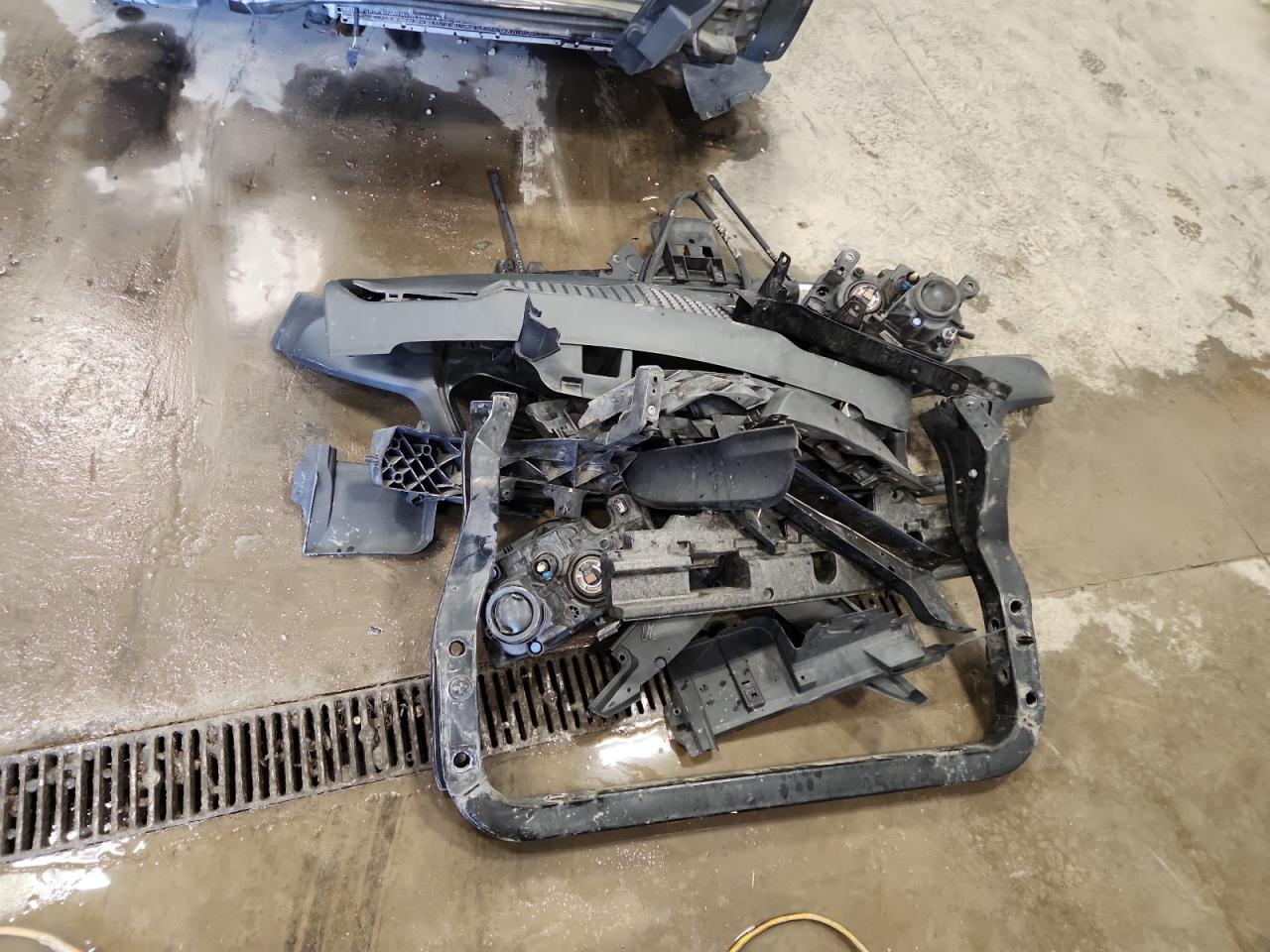 2016 Jeep Grand Cherokee Laredo VIN: 1C4RJFAG9GC463010 Lot: 81606105