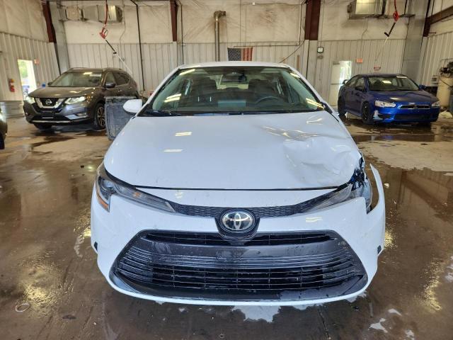  TOYOTA COROLLA 2023 Белы