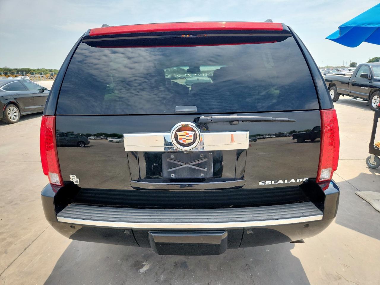 2008 Cadillac Escalade Esv VIN: 1GYFK66878R273538 Lot: 71280535