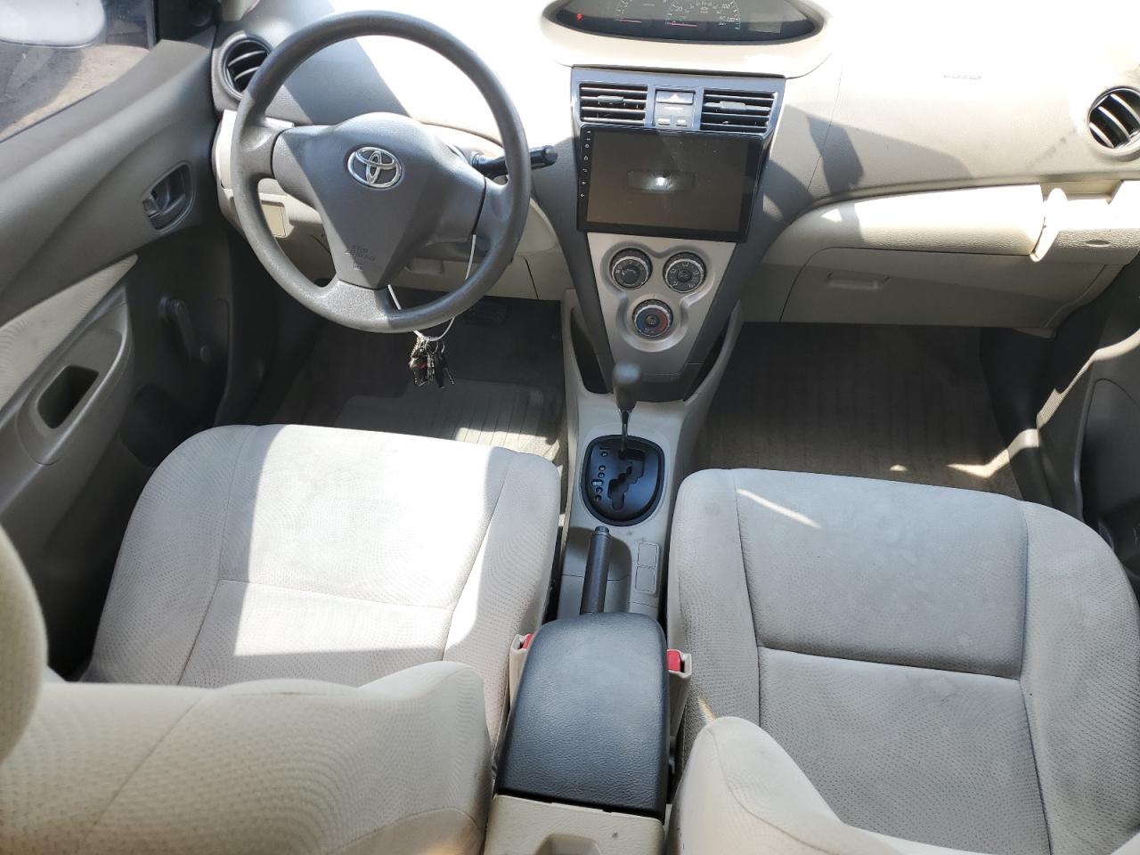 2009 Toyota Yaris VIN: JTDBT903991335540 Lot: 84284445