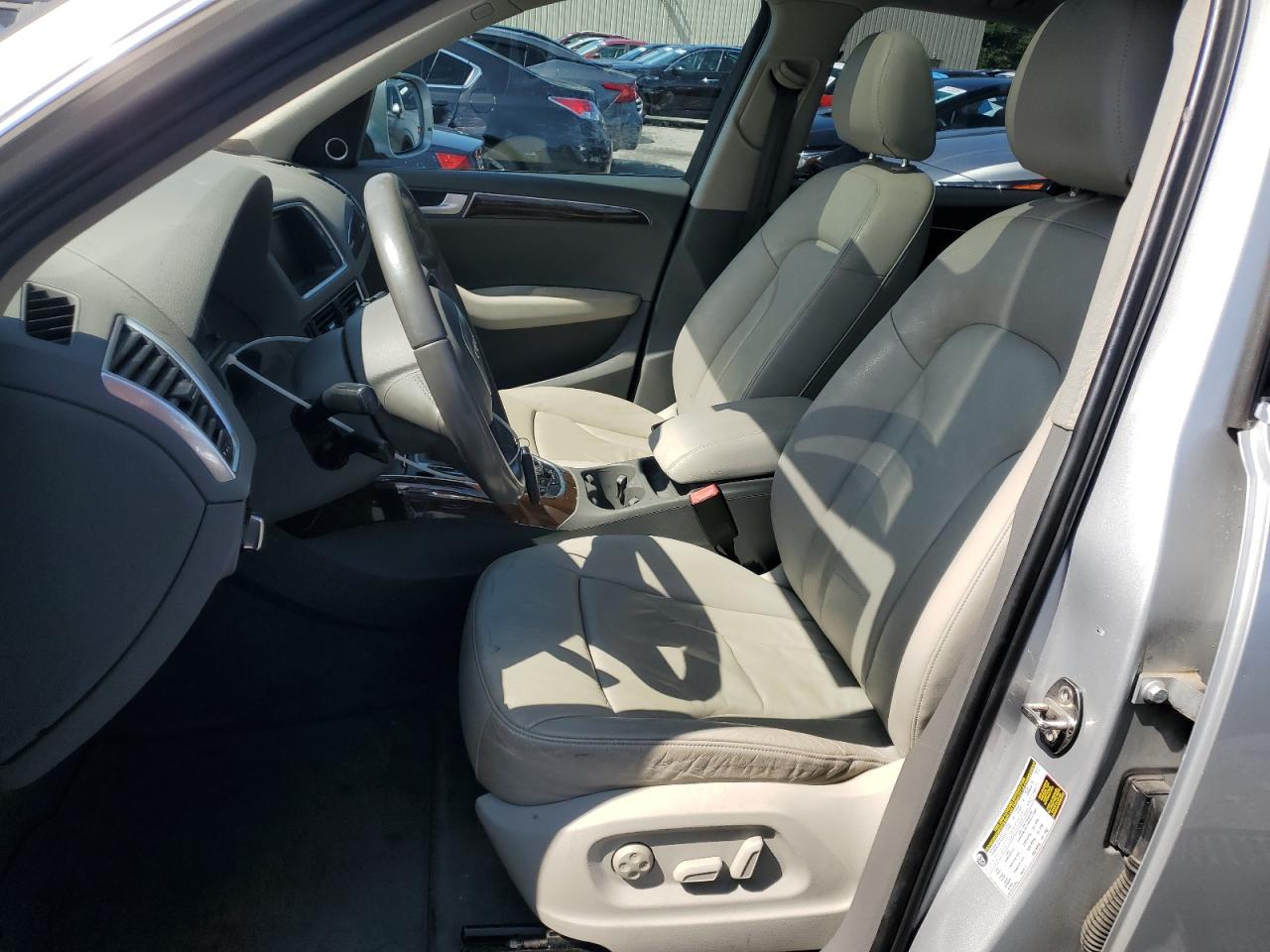 2010 Audi Q5 Premium Plus VIN: WA1LKAFP6AA110591 Lot: 69636645