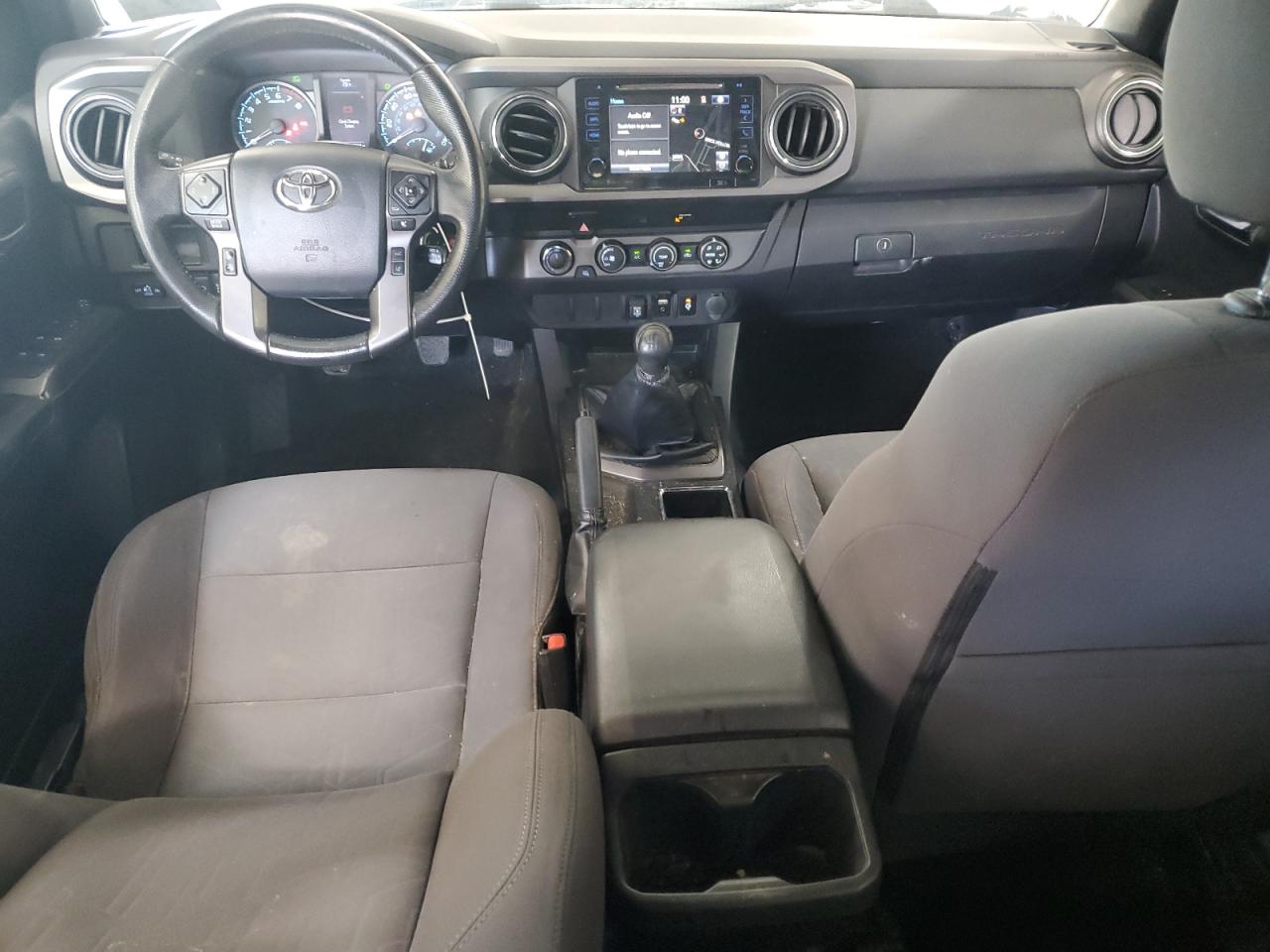 2019 Toyota Tacoma Double Cab VIN: 5TFCZ5AN2KX182305 Lot: 71986095