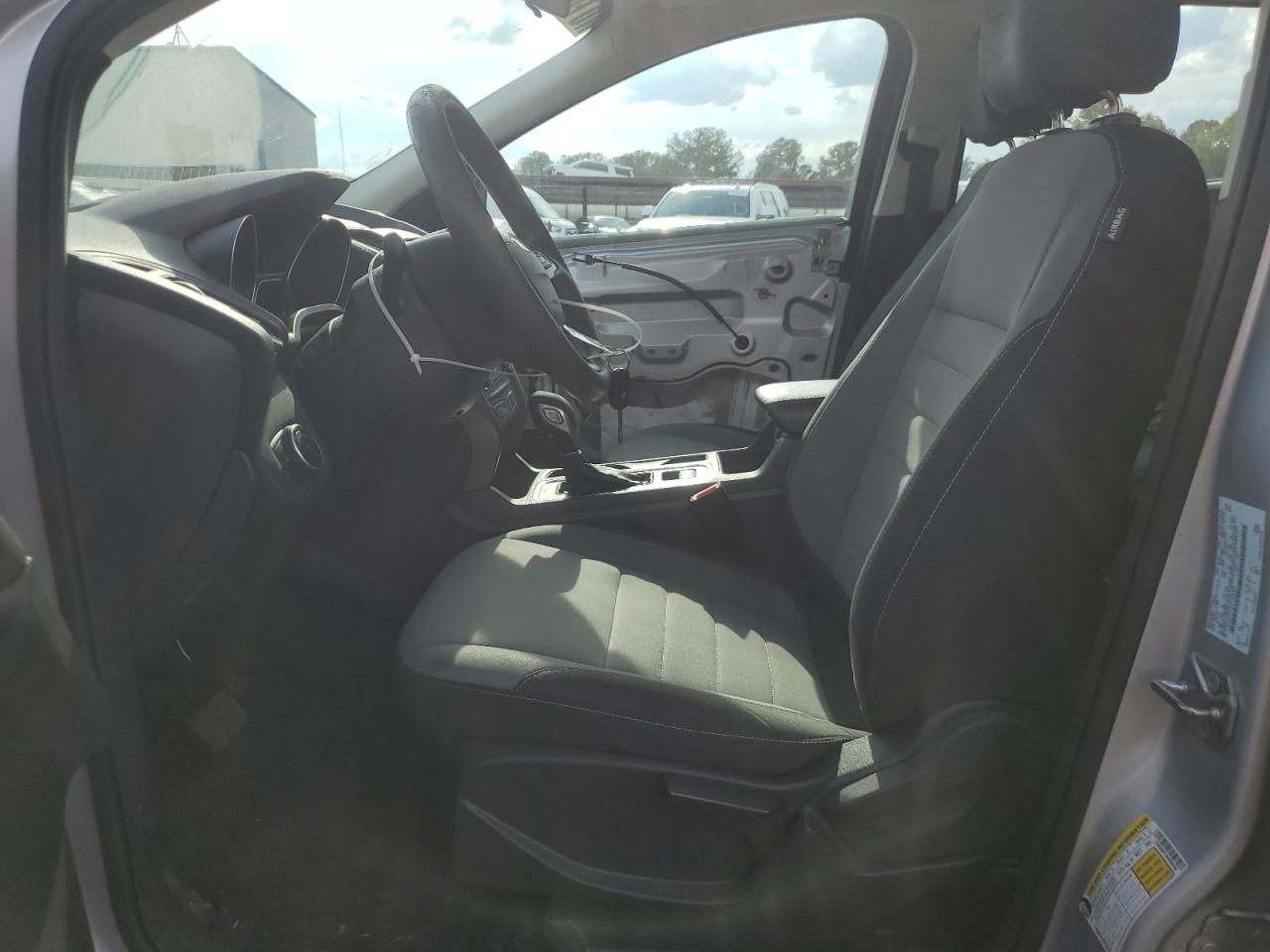 2017 Ford Escape S VIN: 1FMCU0F73HUD86399 Lot: 84618715