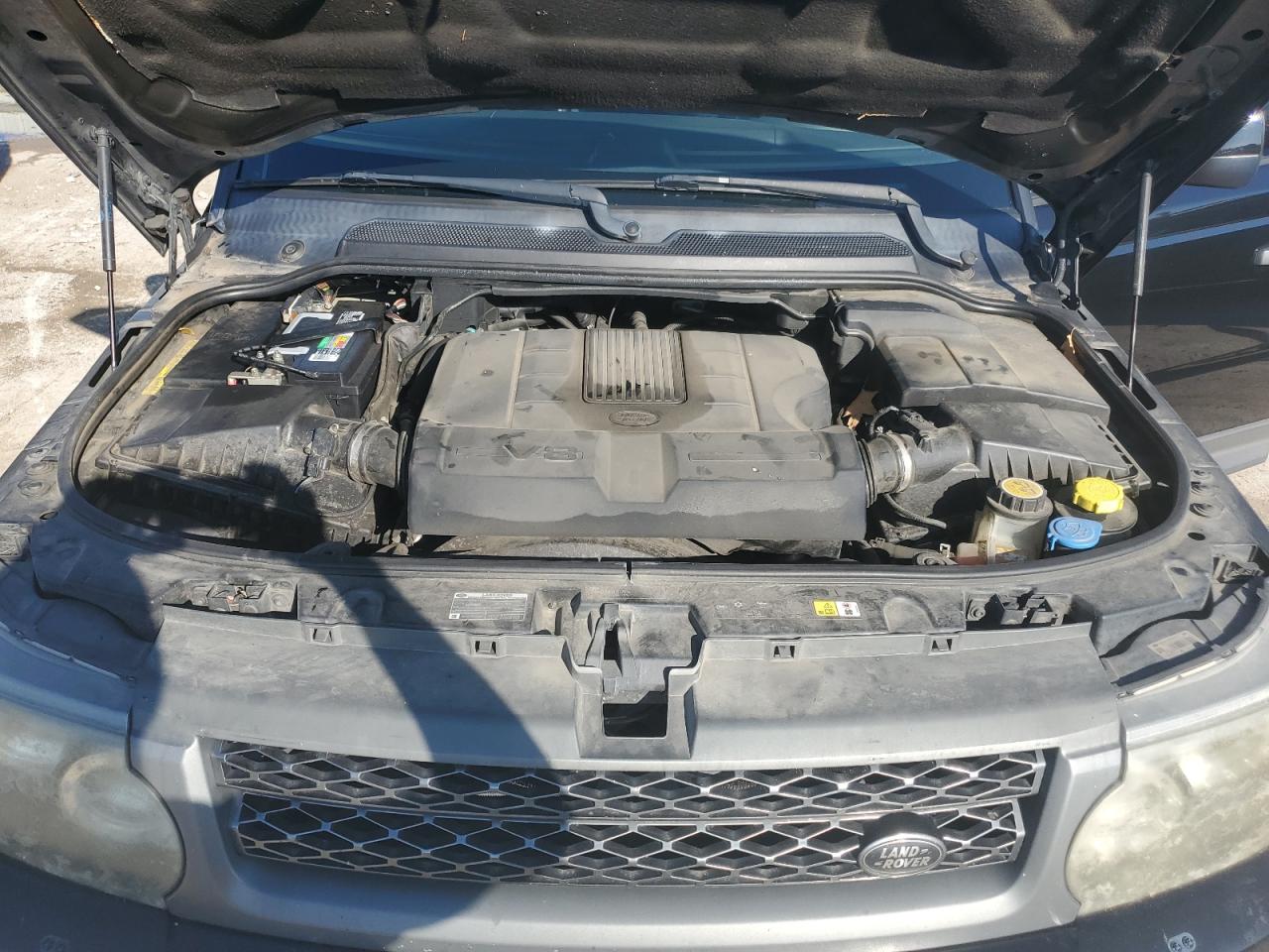 2011 Land Rover Range Rover Sport Hse VIN: SALSF2D41BA293736 Lot: 83807395