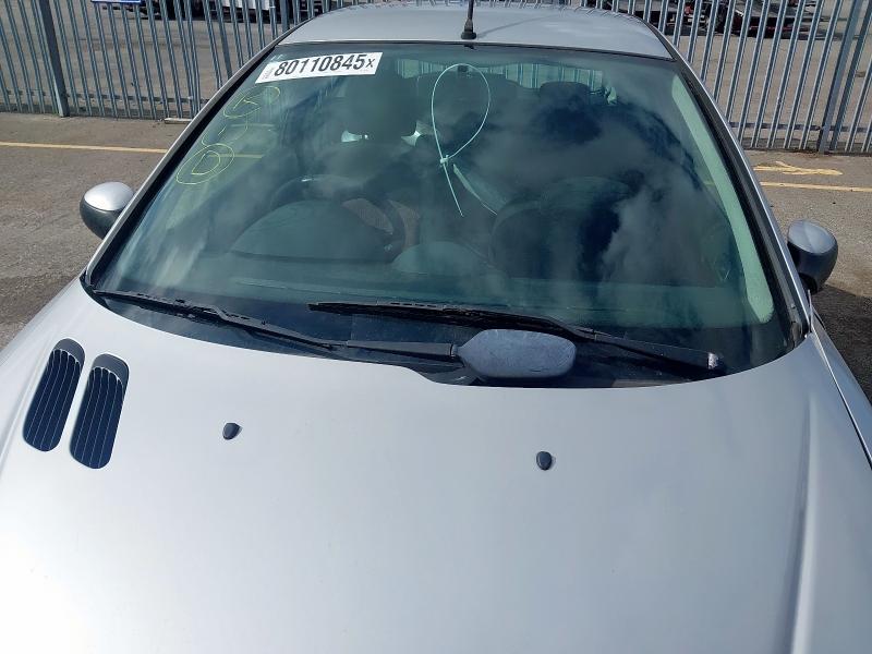2003 PEUGEOT 206 LOOK 