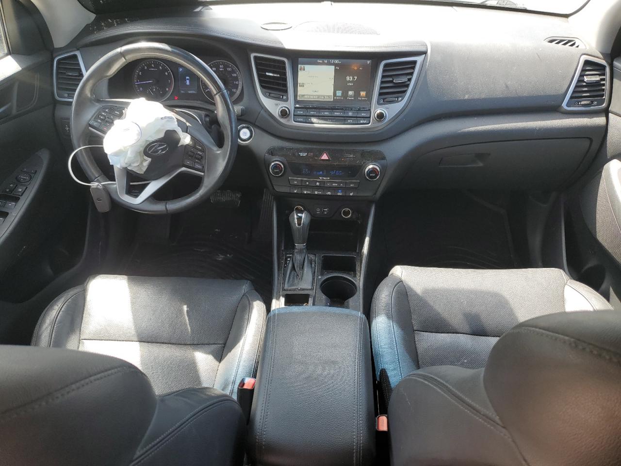 2017 Hyundai Tucson Limited VIN: KM8J33A23HU411678 Lot: 81098175