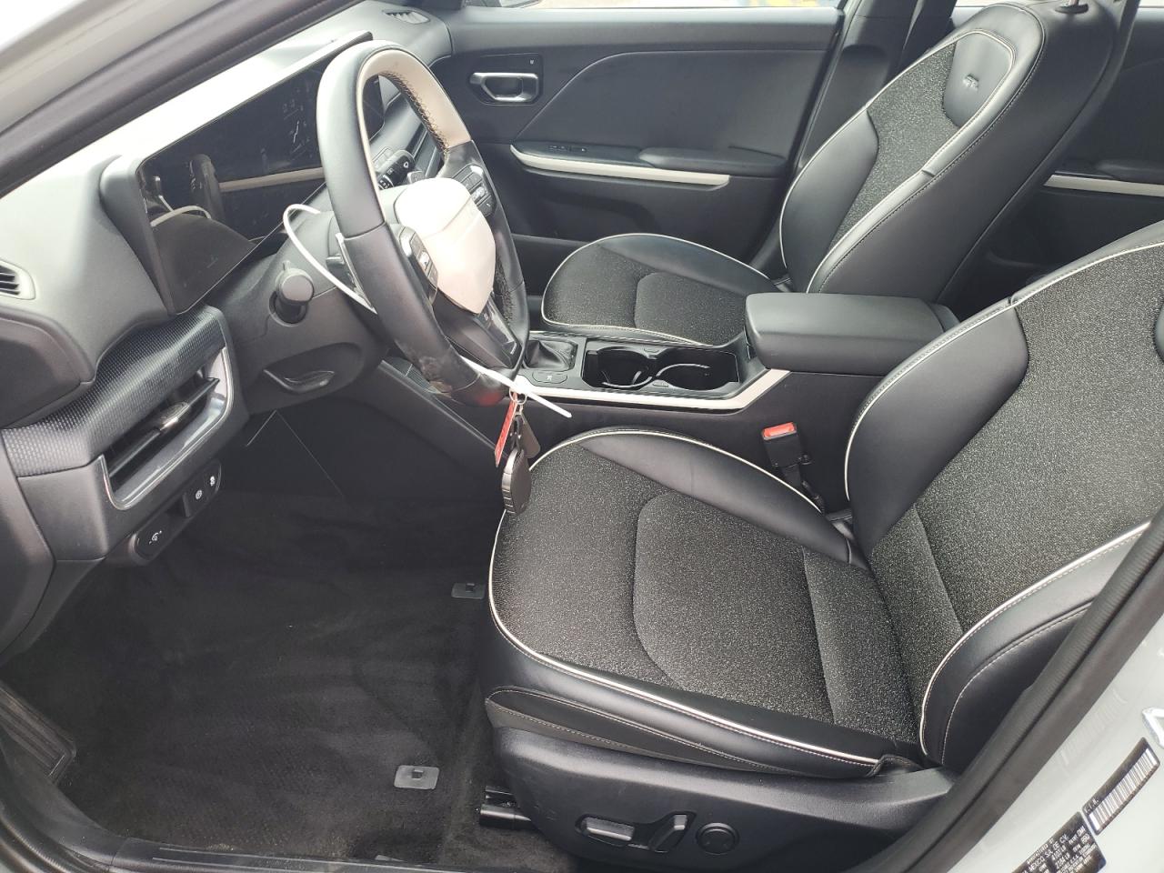 2025 Kia K4 Gt Line VIN: 3KPFW4DE6SE063166 Lot: 84014435