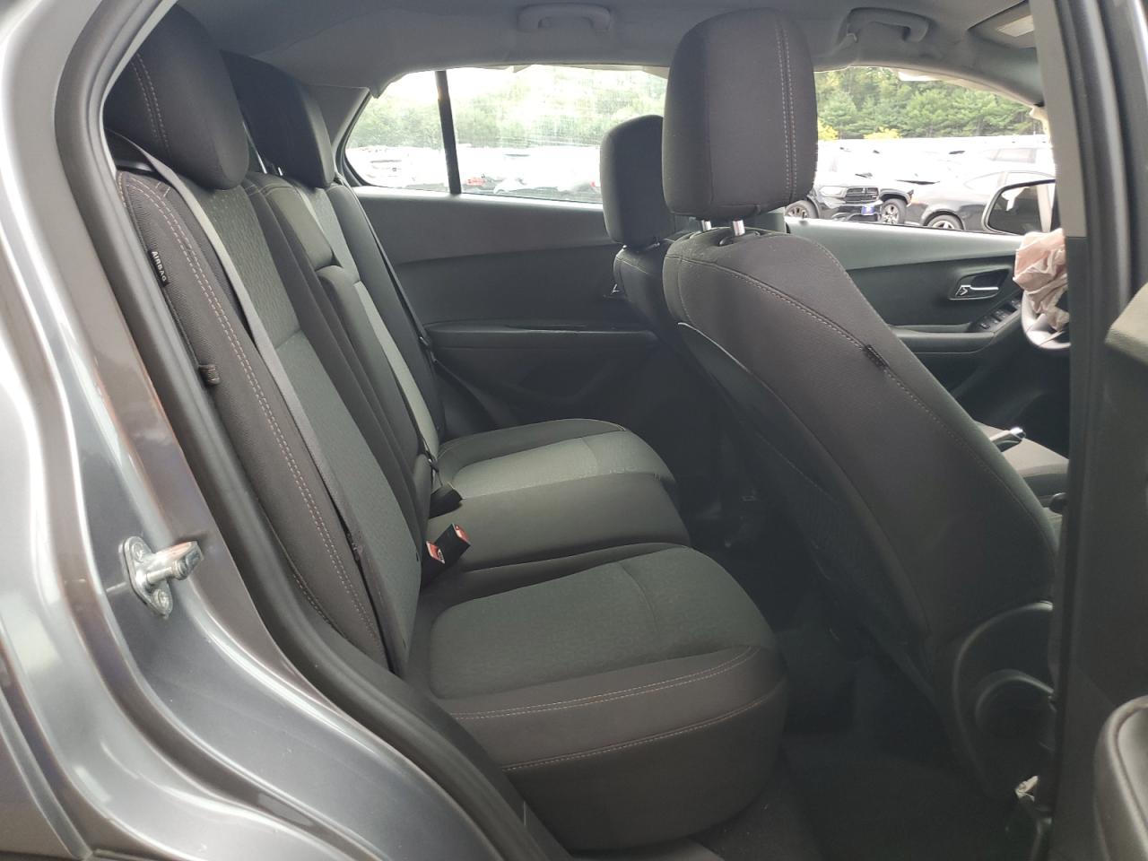 2020 Chevrolet Trax Ls VIN: 3GNCJNSB9LL228633 Lot: 84216535