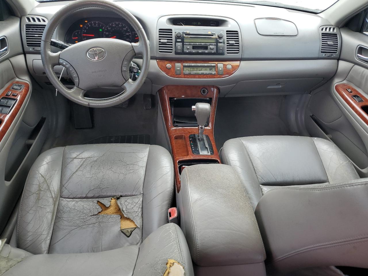 2005 Toyota Camry Le VIN: 4T1BF30K35U591950 Lot: 80870585