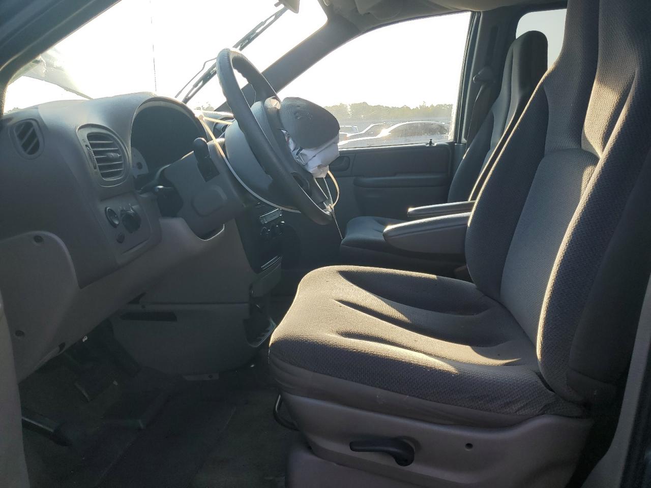 2002 Dodge Caravan Se VIN: 1B4GP25352B692026 Lot: 82116865