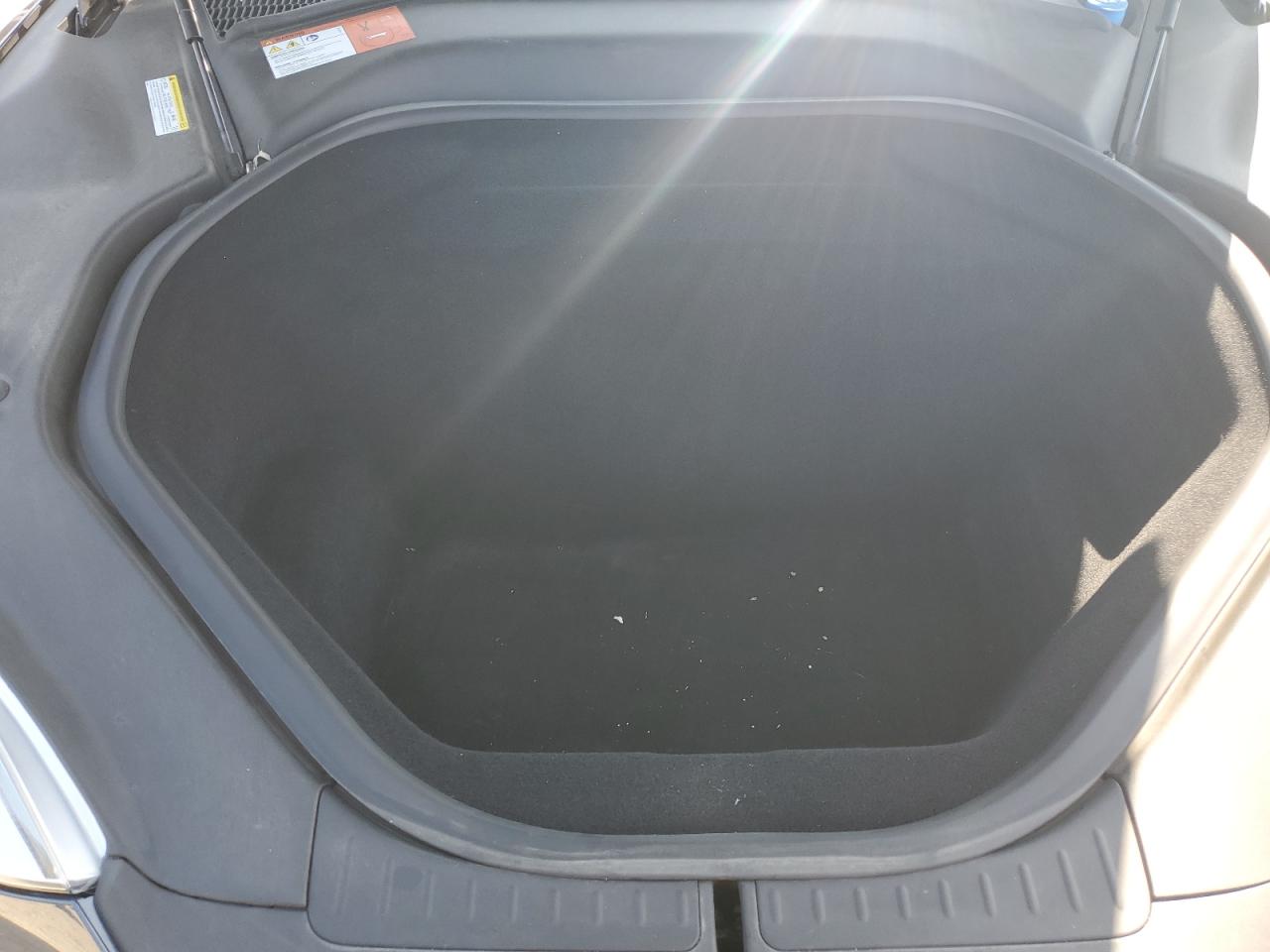 2015 Tesla Model S VIN: 5YJSA1E44FF106503 Lot: 71393465