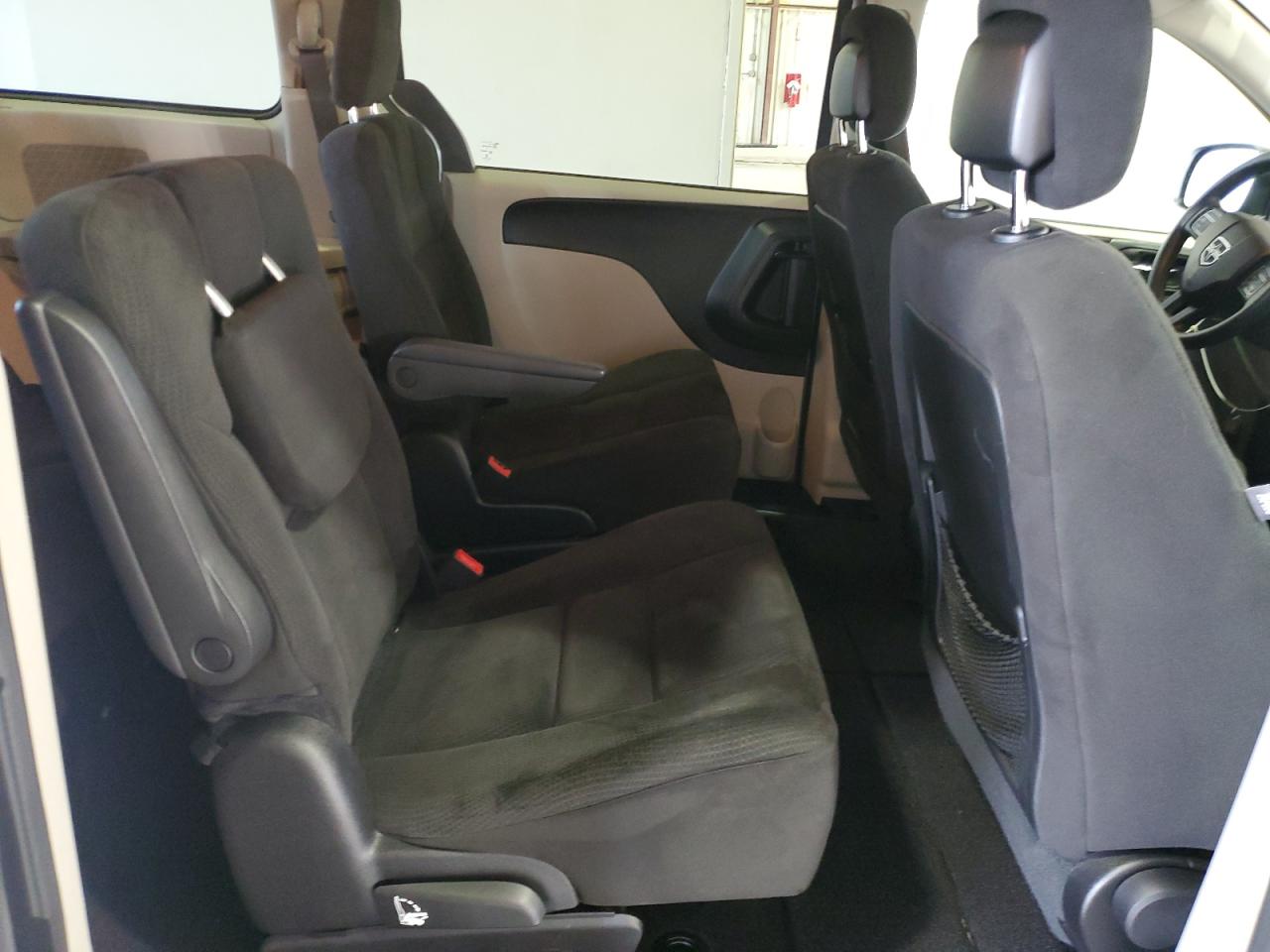 2015 Dodge Grand Caravan Se VIN: 2C4RDGBG2FR634987 Lot: 81136905