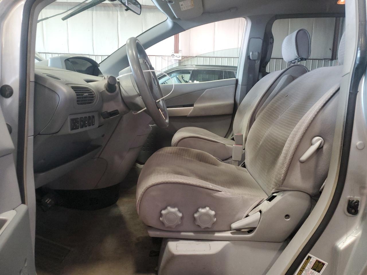 2005 Nissan Quest S VIN: 5N1BV28U25N133717 Lot: 84565805