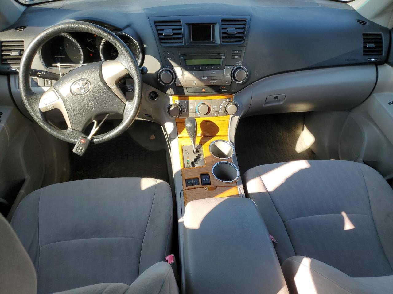 2008 Toyota Highlander Hybrid VIN: JTEEW41A682006058 Lot: 81367735