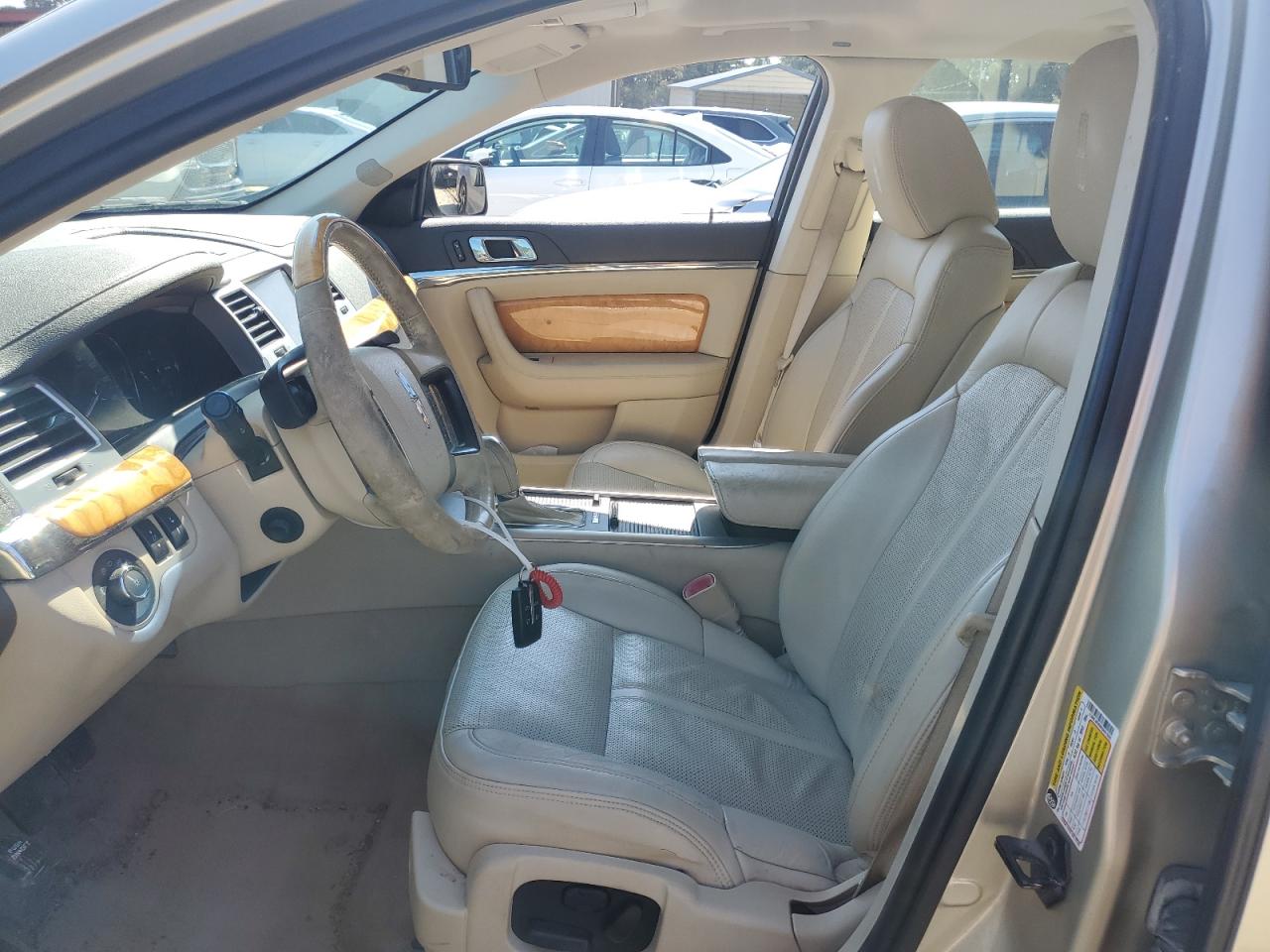 2011 Lincoln Mks VIN: 1LNHL9ER9BG601855 Lot: 81095735