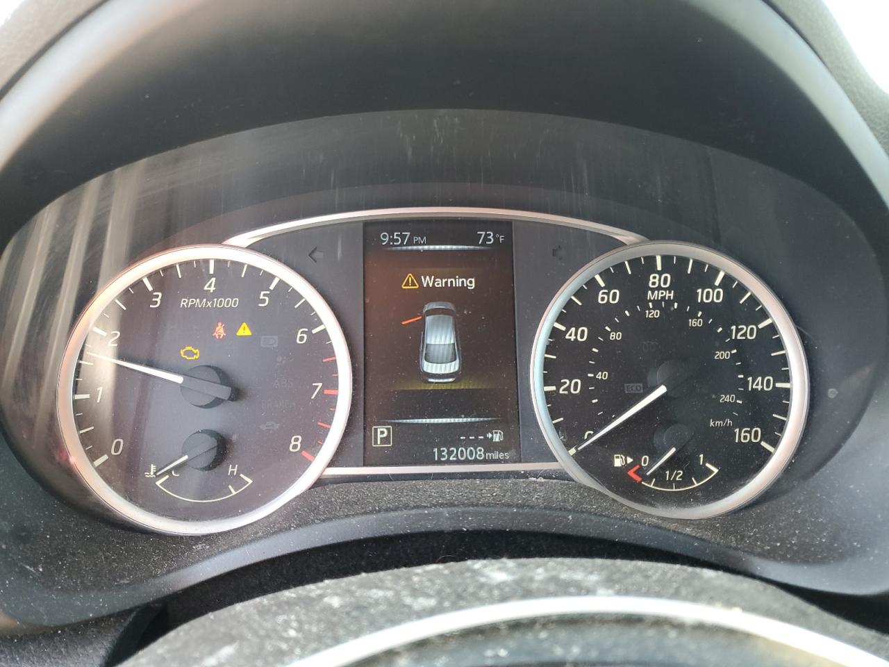 car-image car-image