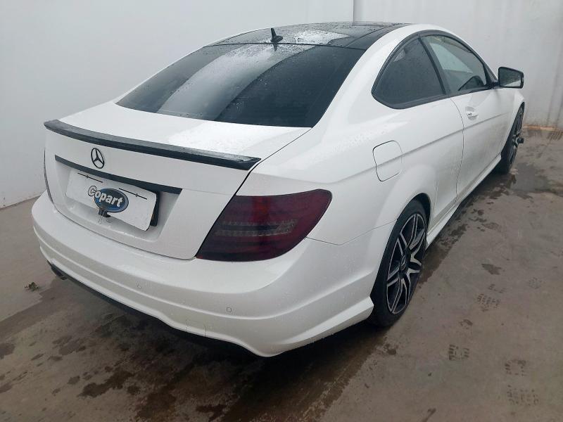 2015 MERCEDES-BENZ C180 AMG SPORT EDN PREMIU 