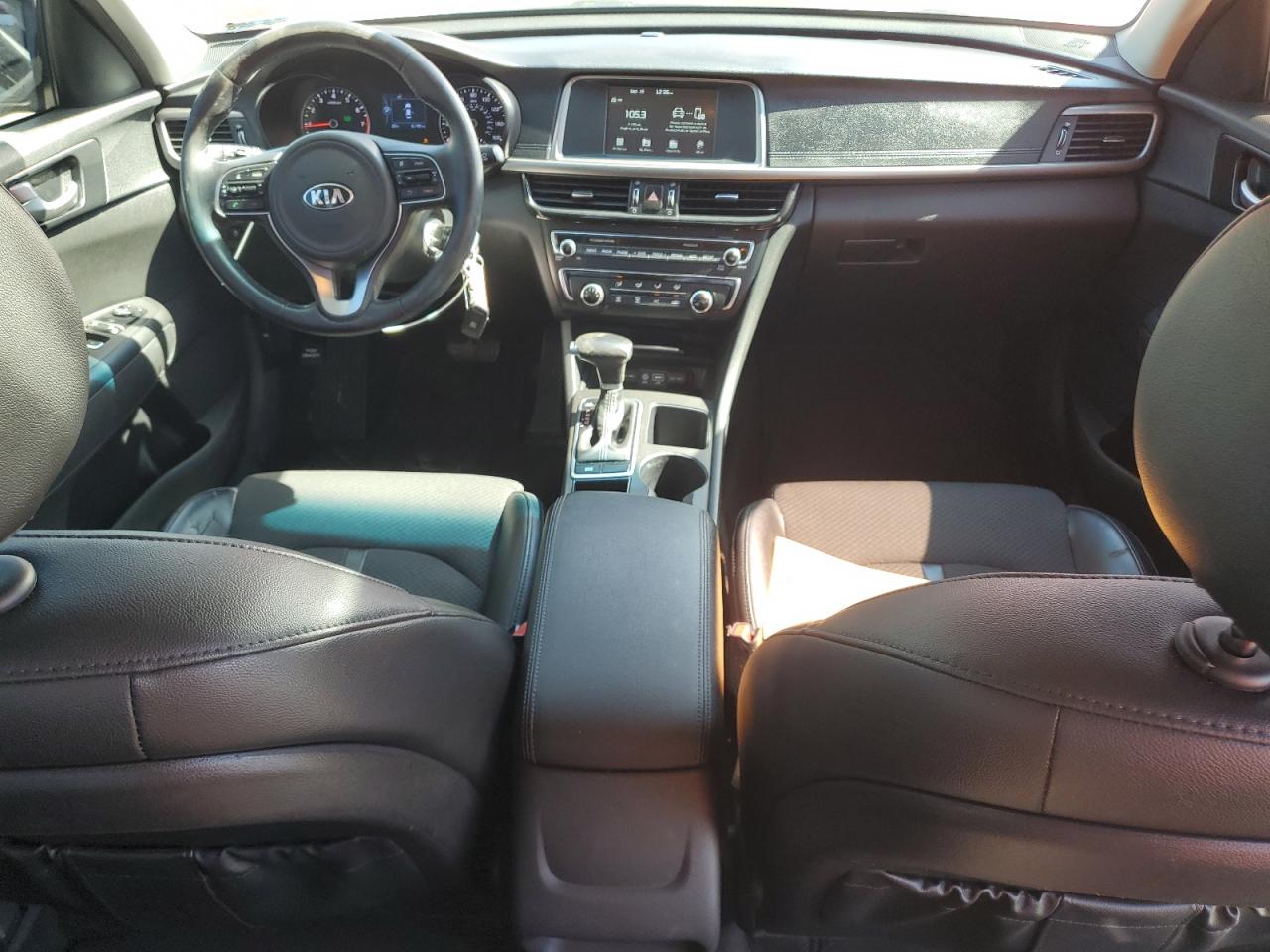 2018 Kia Optima Lx VIN: 5XXGT4L3XJG234875 Lot: 81554275