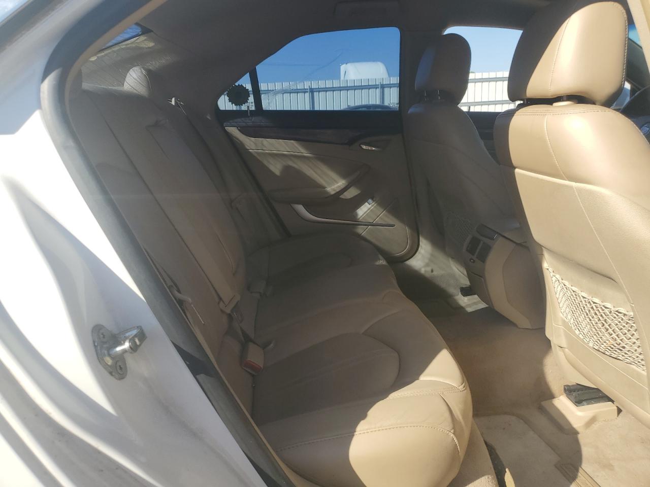 2010 Cadillac Cts Luxury Collection VIN: 1G6DE5EG4A0108003 Lot: 81392365