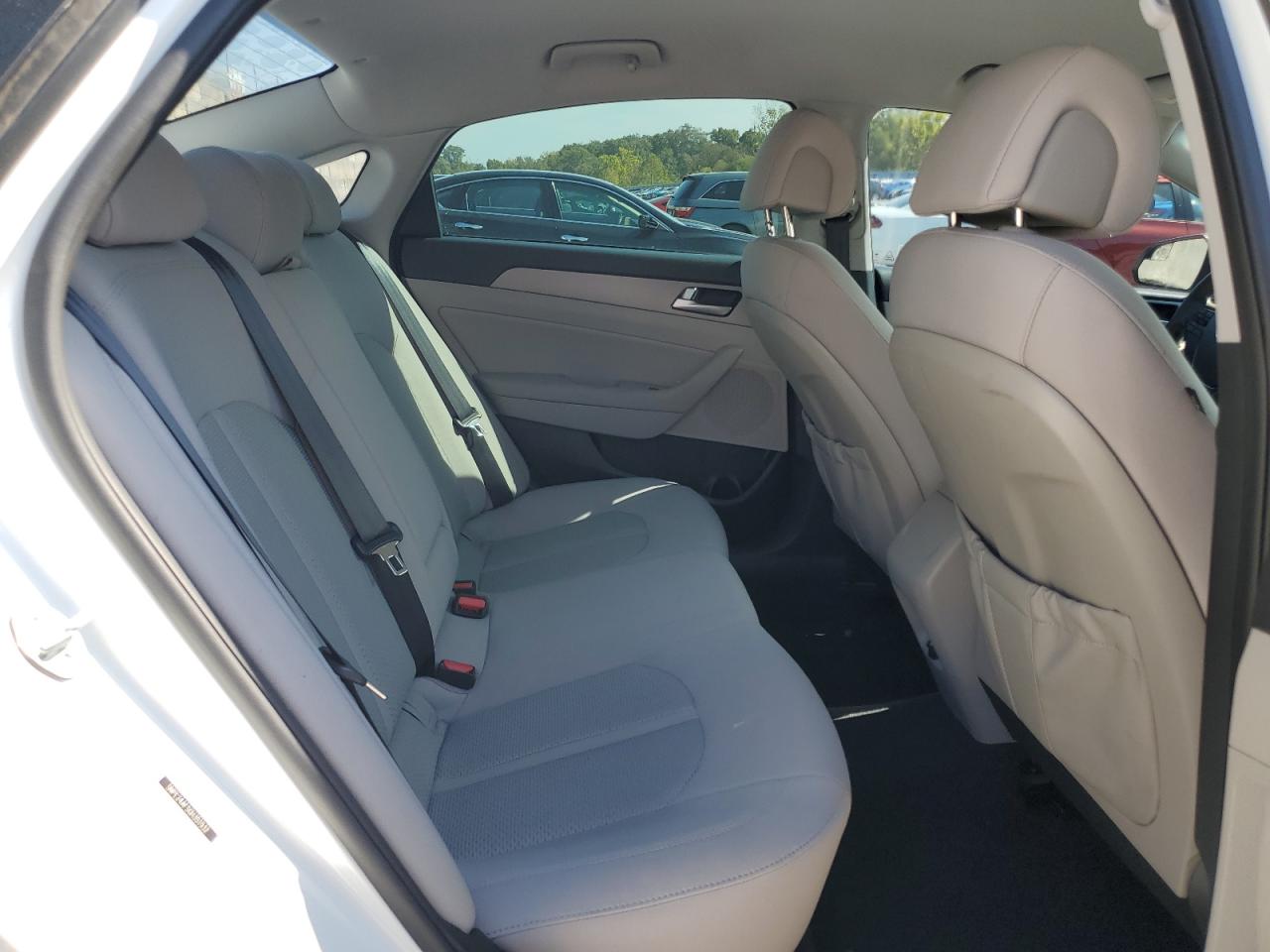 2016 Hyundai Sonata Se VIN: 5NPE24AF5GH351932 Lot: 81862215