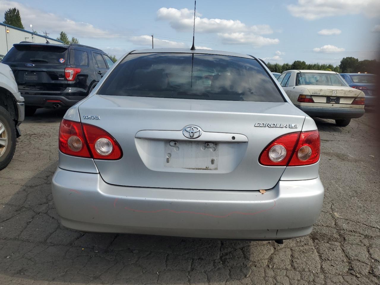 2005 Toyota Corolla Ce VIN: 1NXBR32E45Z353880 Lot: 80572005