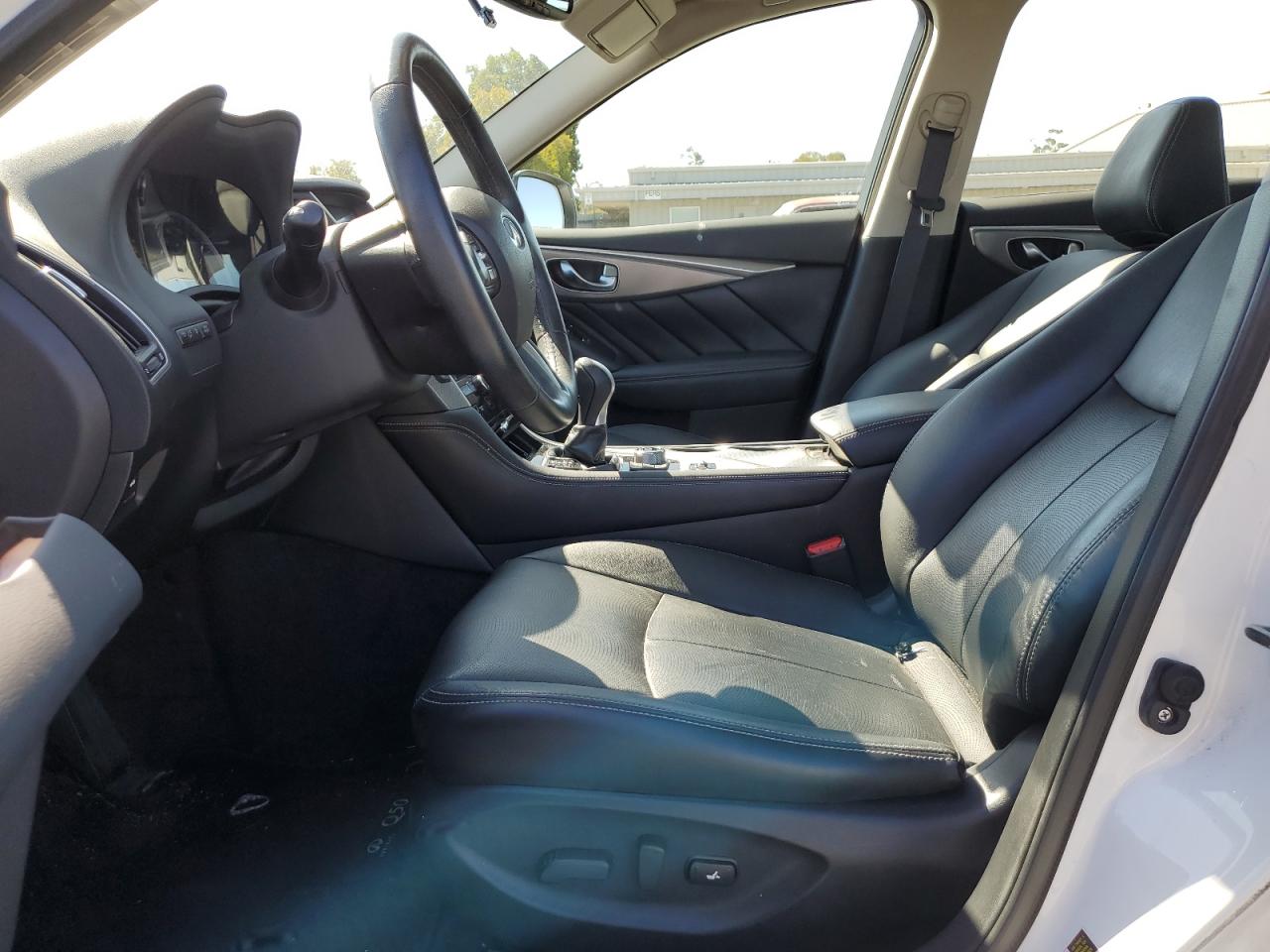 2015 Infiniti Q50 Base VIN: JN1BV7AP5FM354552 Lot: 81669255