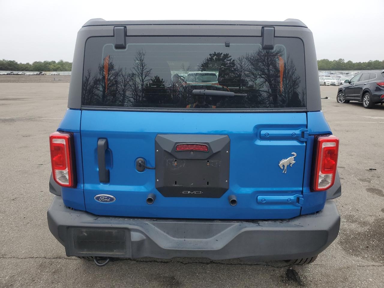 2021 Ford Bronco Base VIN: 1FMDE5AH3MLA81368 Lot: 83810585