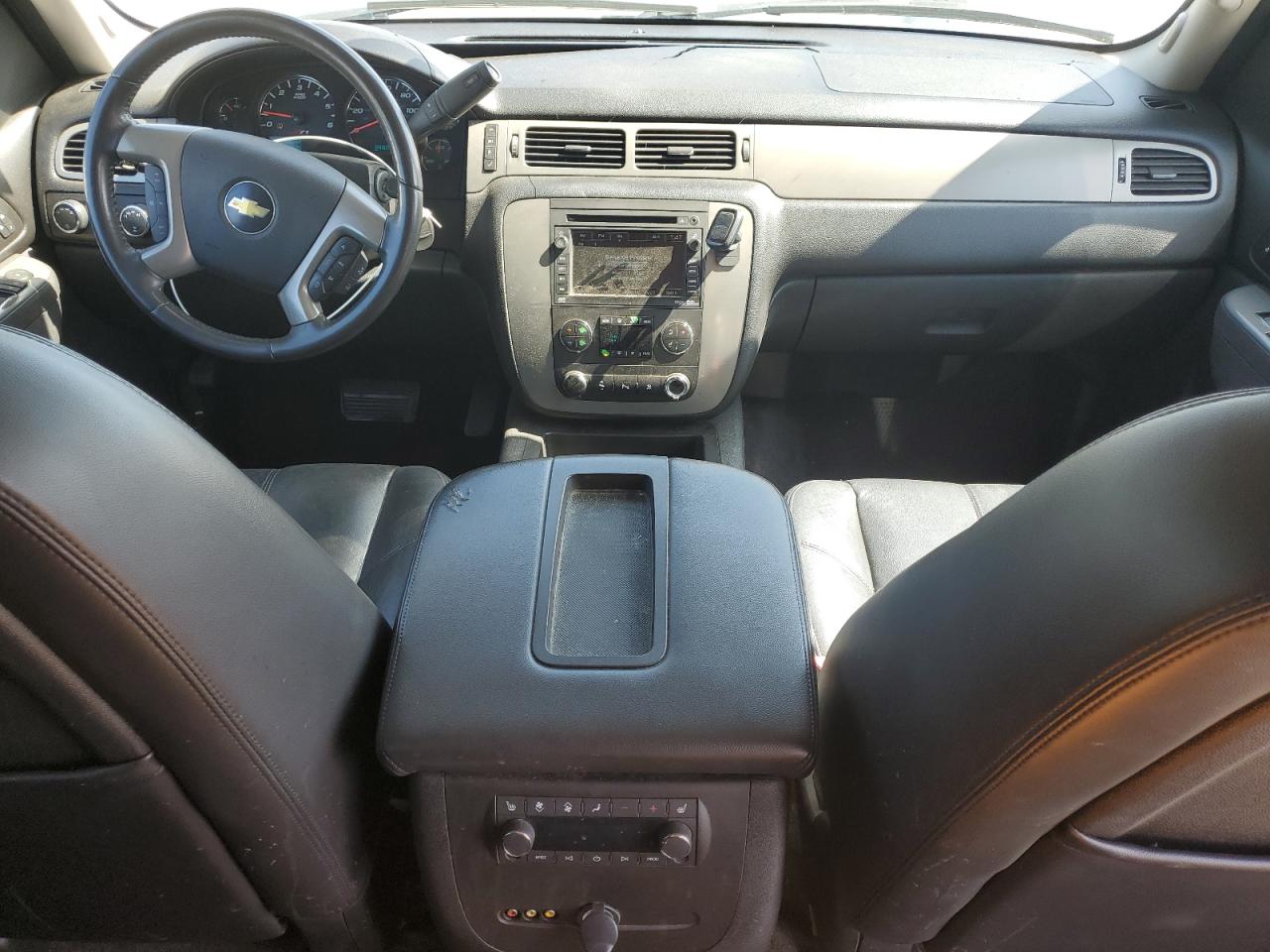 2010 Chevrolet Tahoe K1500 Lt VIN: 1GNUKBE09AR227921 Lot: 81926215