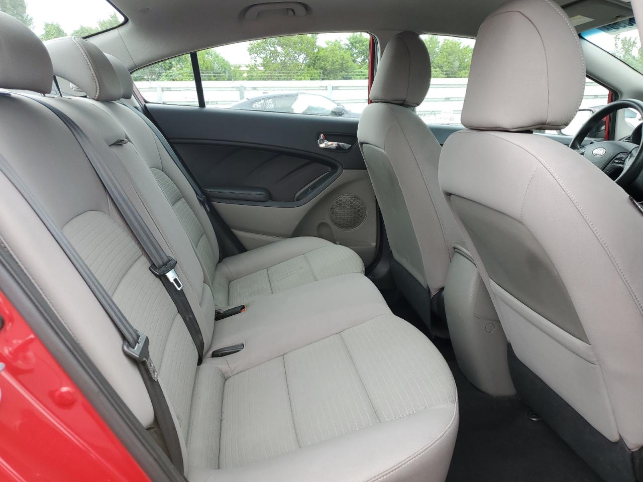 2015 Kia Forte Lx VIN: KNAFX4A63F5326576 Lot: 81126595