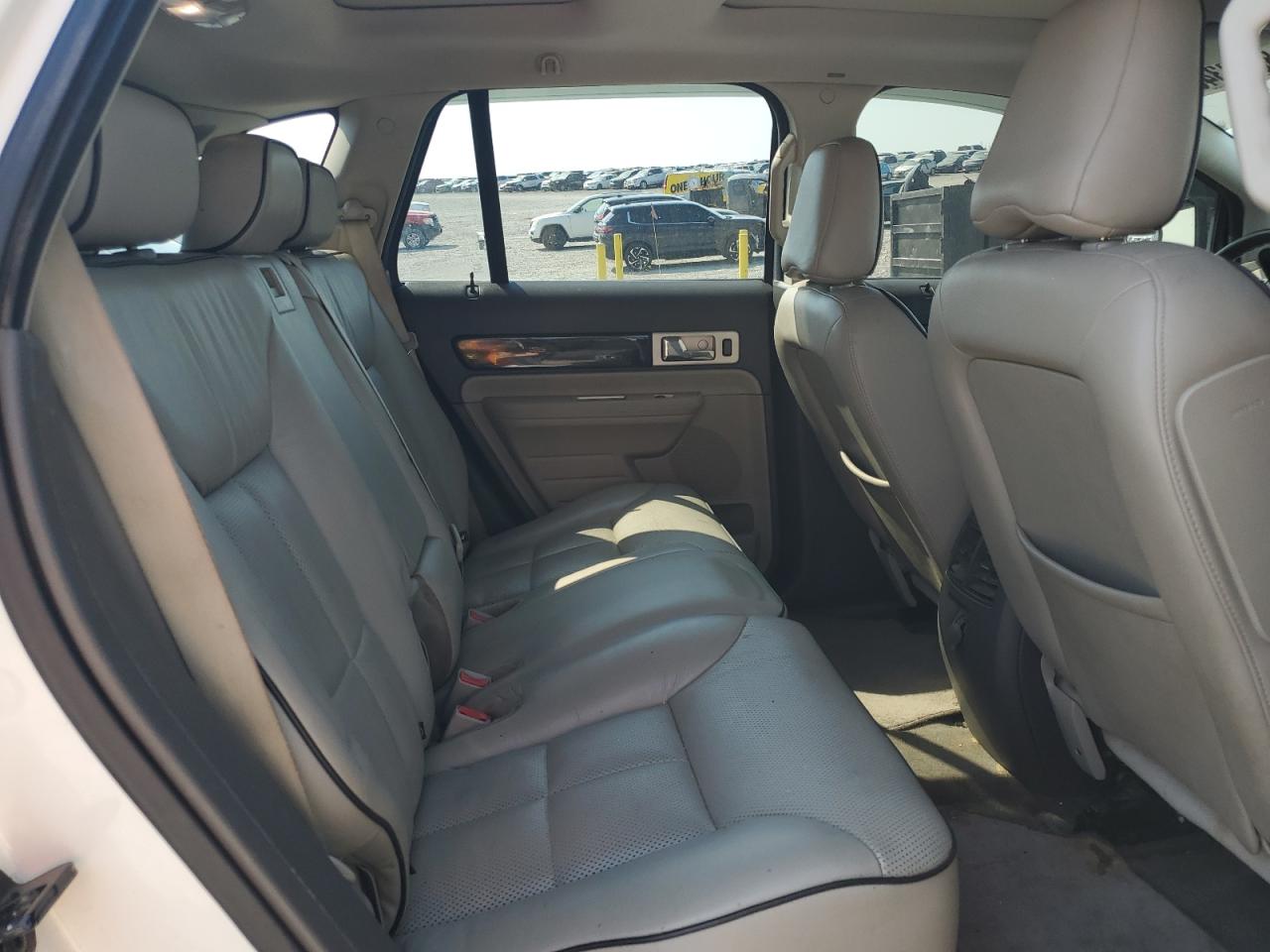 2008 Lincoln Mkx VIN: 2LMDU88C98BJ22451 Lot: 80633485