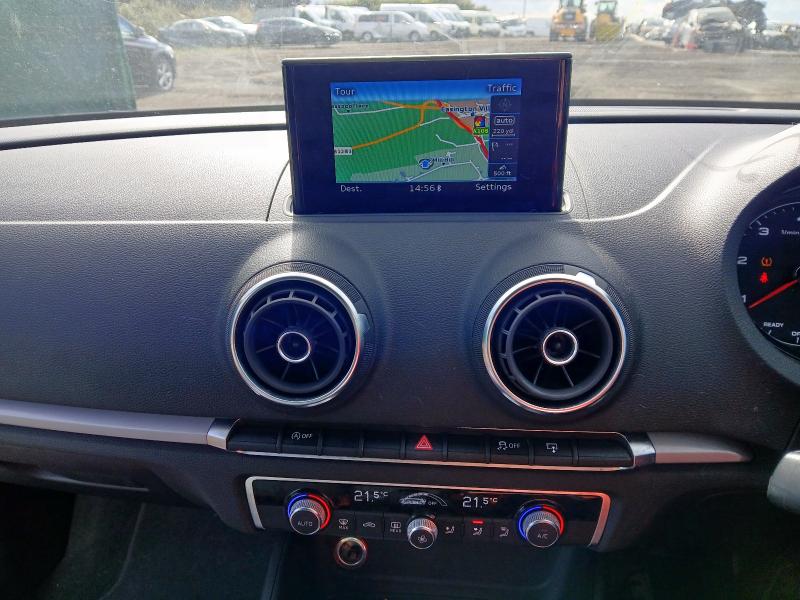 2016 AUDI A3 SE TECHNIK TDI S-A 