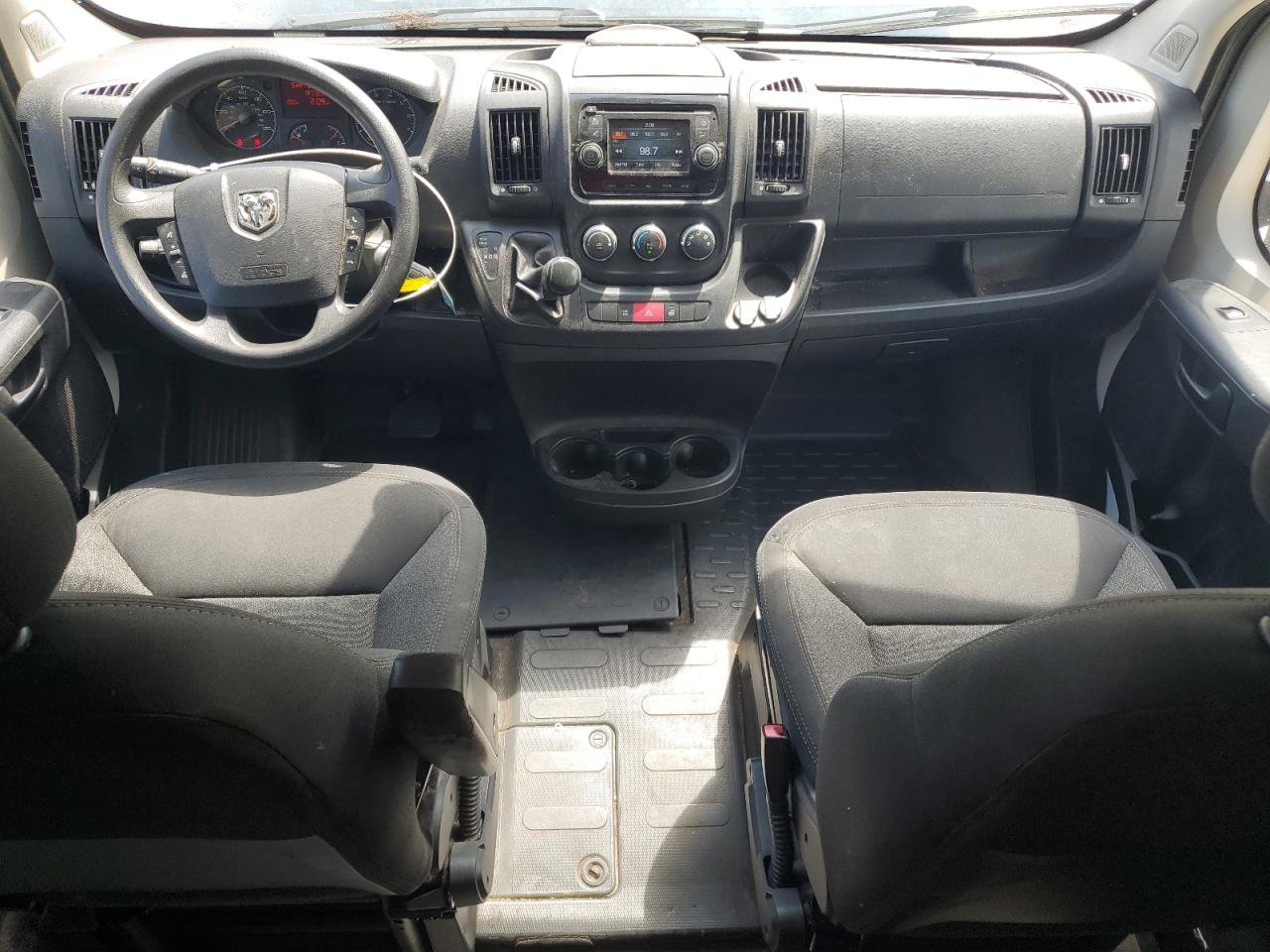 2015 Ram Promaster 2500 VIN: 3C6TRVCDXFE516422 Lot: 84401995